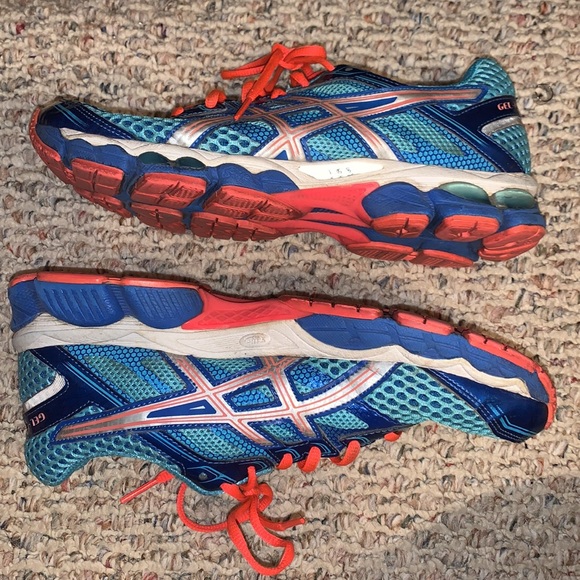 Women’s Asics Gel Cumulus 15 size 8.5 - Picture 4 of 4